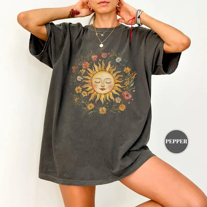 Boho Spiritual Sun T-Shirt, Cute Bohemian Tee, Celestial Hippie Clothing, Vintage Women Clothing, Hippy Clothes, Chic Style, Floral Outfit